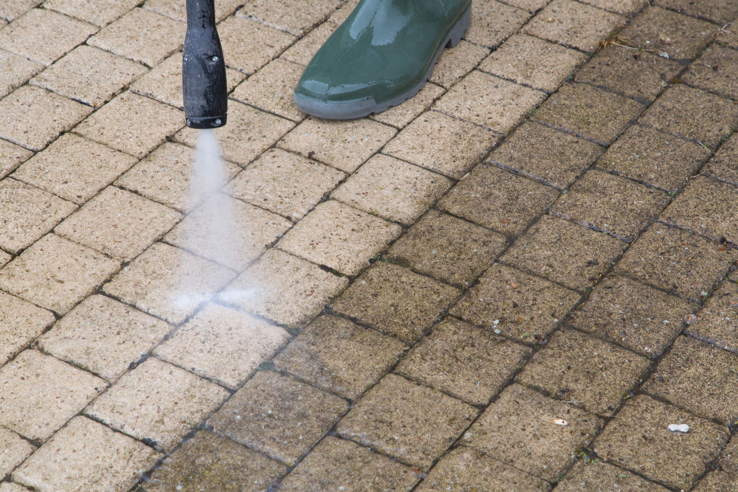 power-washing-cobblestone-resized